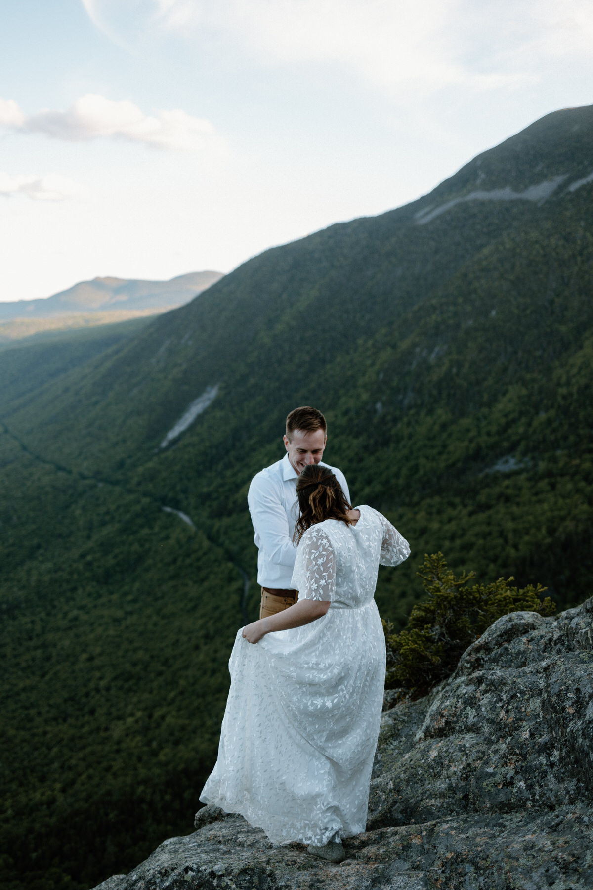 Bride and groom in the white Mountains