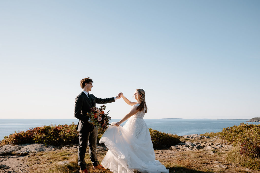 couple dancing in Acadia